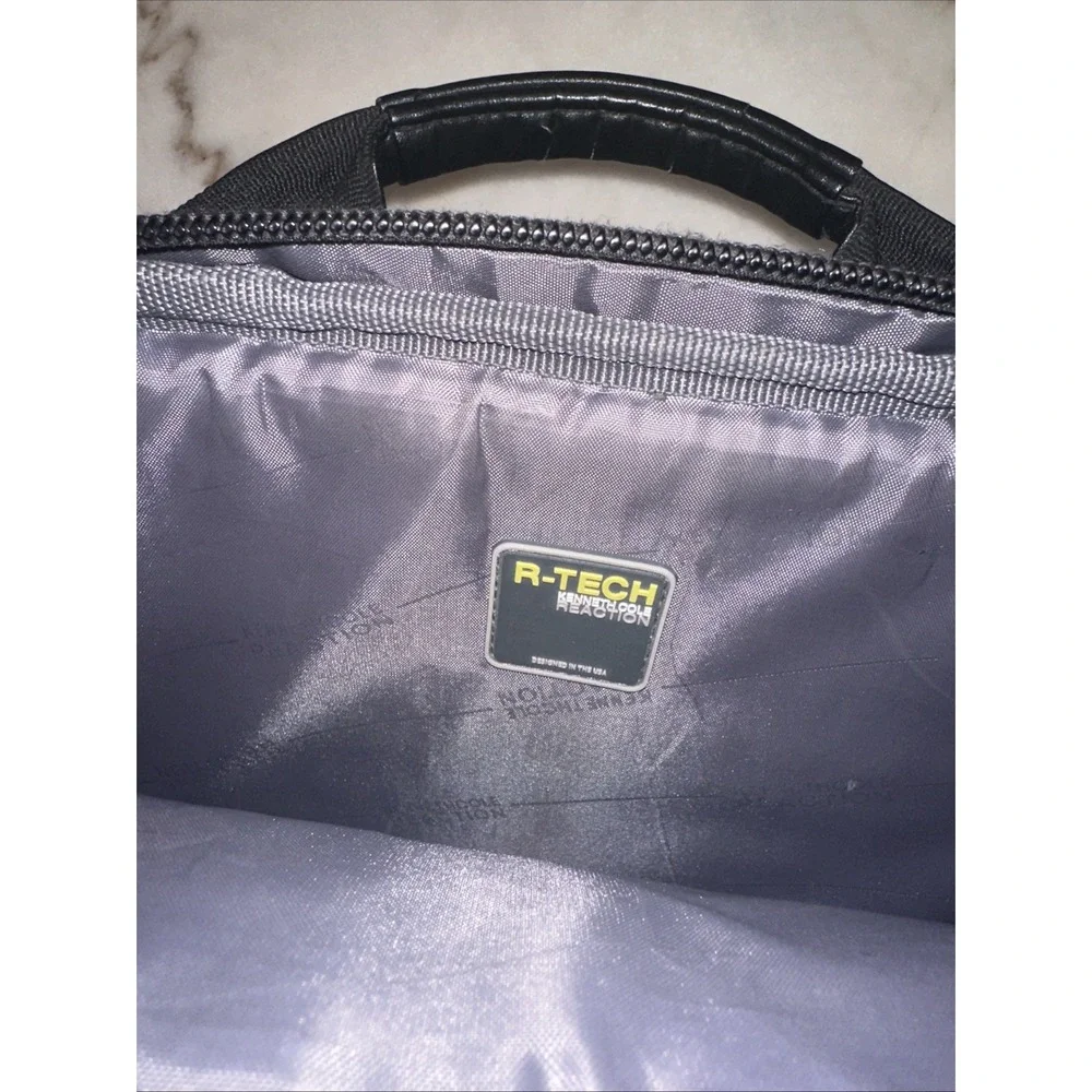 KENNETH COLE‎ REACTION MESSENGER BAG Black Leather R-TECH Briefcase Laptop